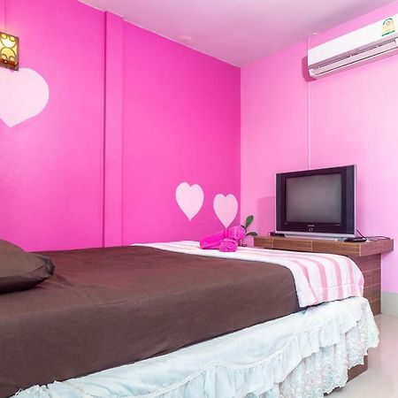 Diane Hotel Phetcsaburi Kültér fotó