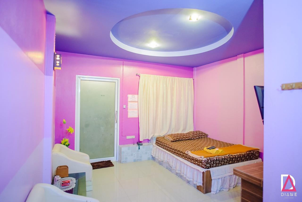 Diane Hotel Phetcsaburi Kültér fotó